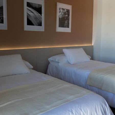 La Hospederia - El Provencio Hotel Екстериор снимка
