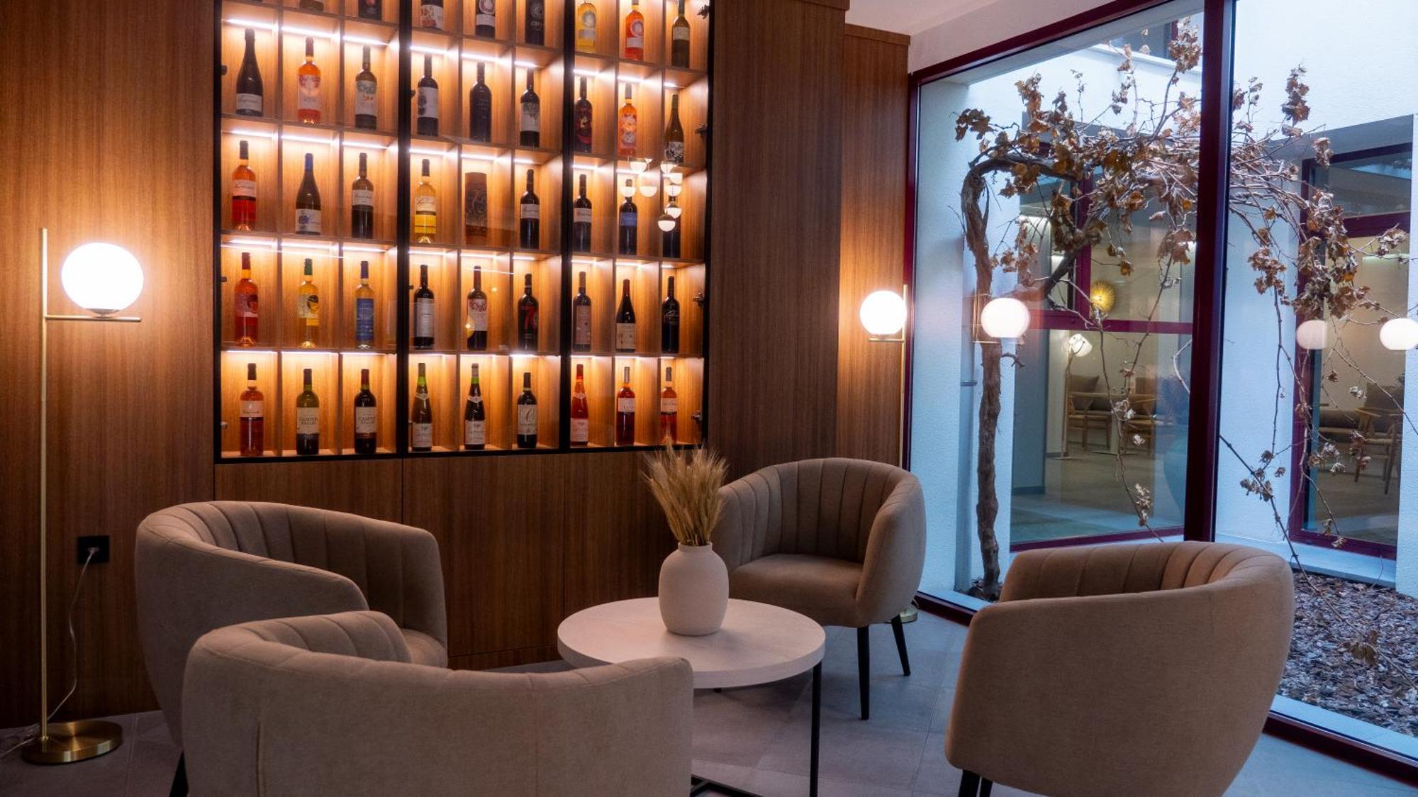 La Hospederia - El Provencio Hotel Екстериор снимка