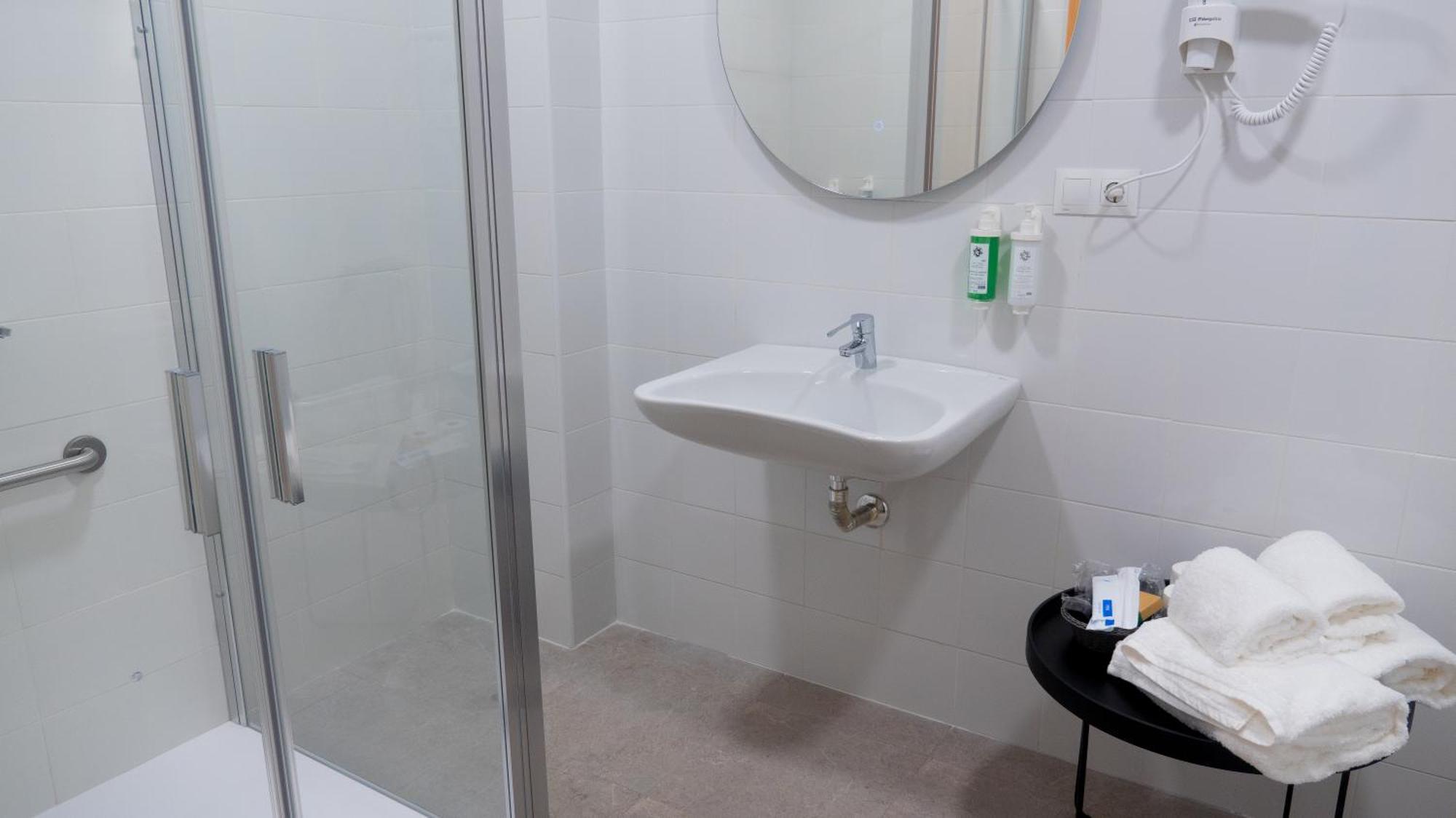La Hospederia - El Provencio Hotel Екстериор снимка
