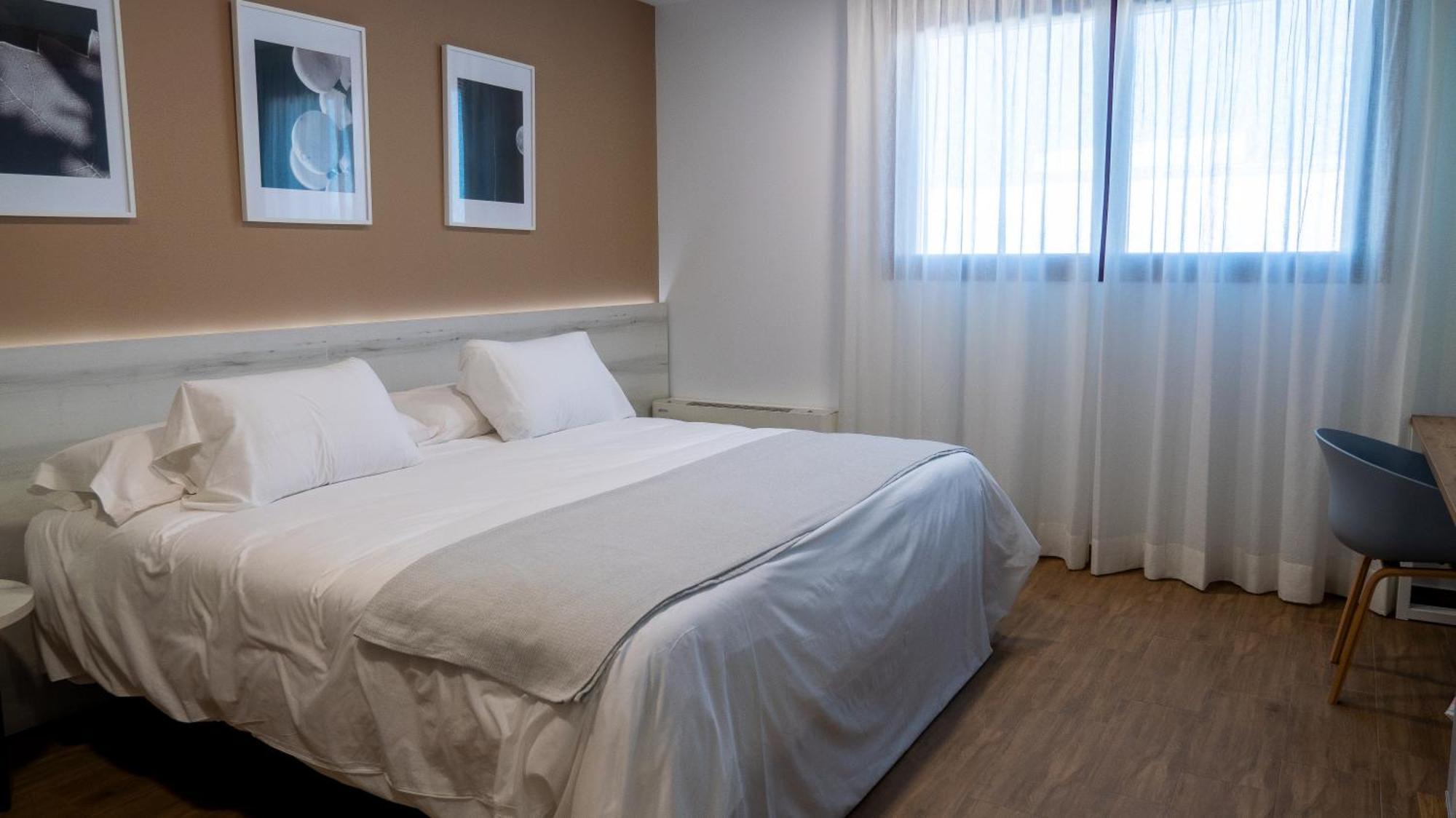 La Hospederia - El Provencio Hotel Екстериор снимка